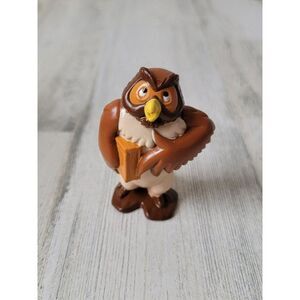 Friend owl book Winnie the Pooh Disney Pixar toy figure